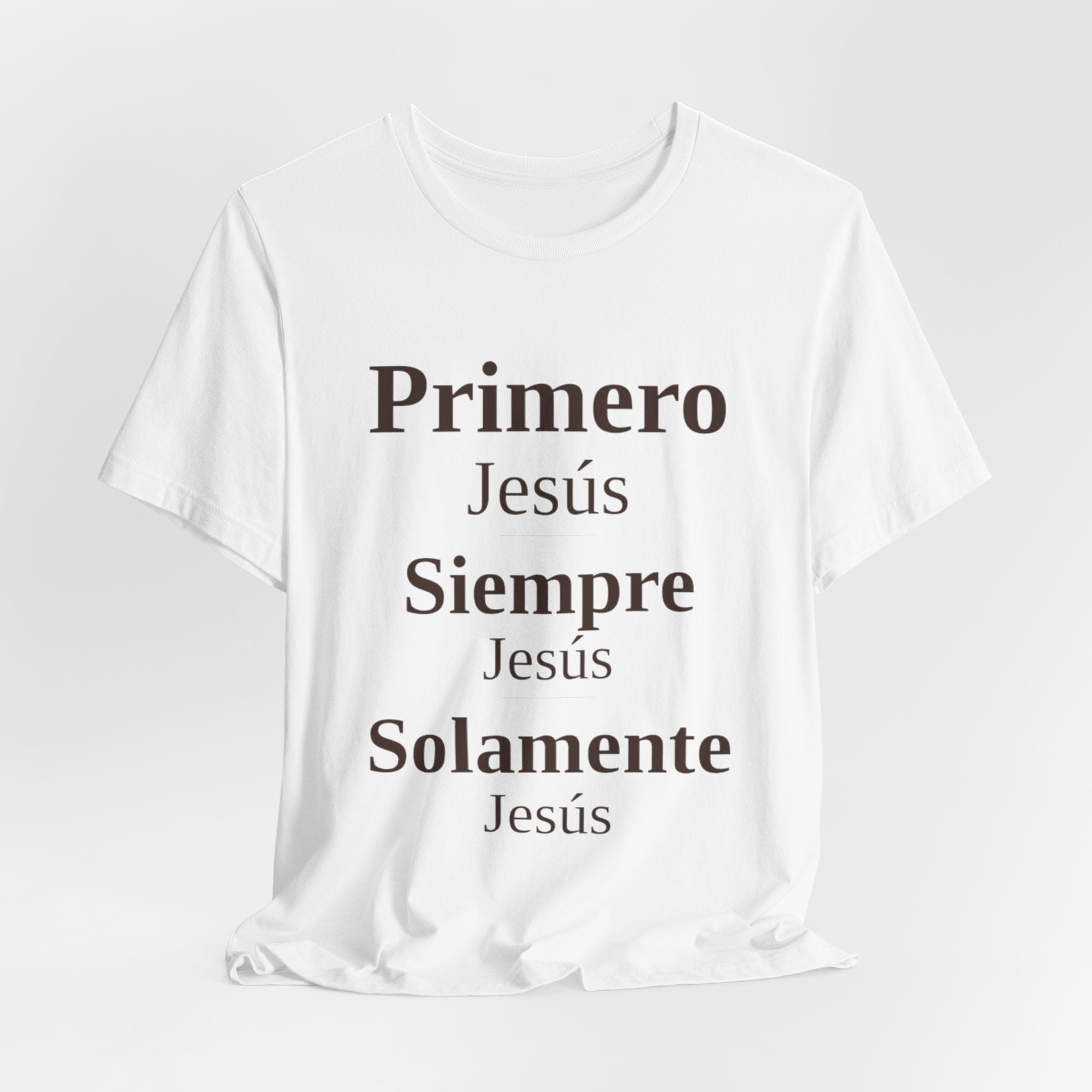 Primero Jesus Vertical Scripture Tee — Spanish Christian Faith T-Shirt